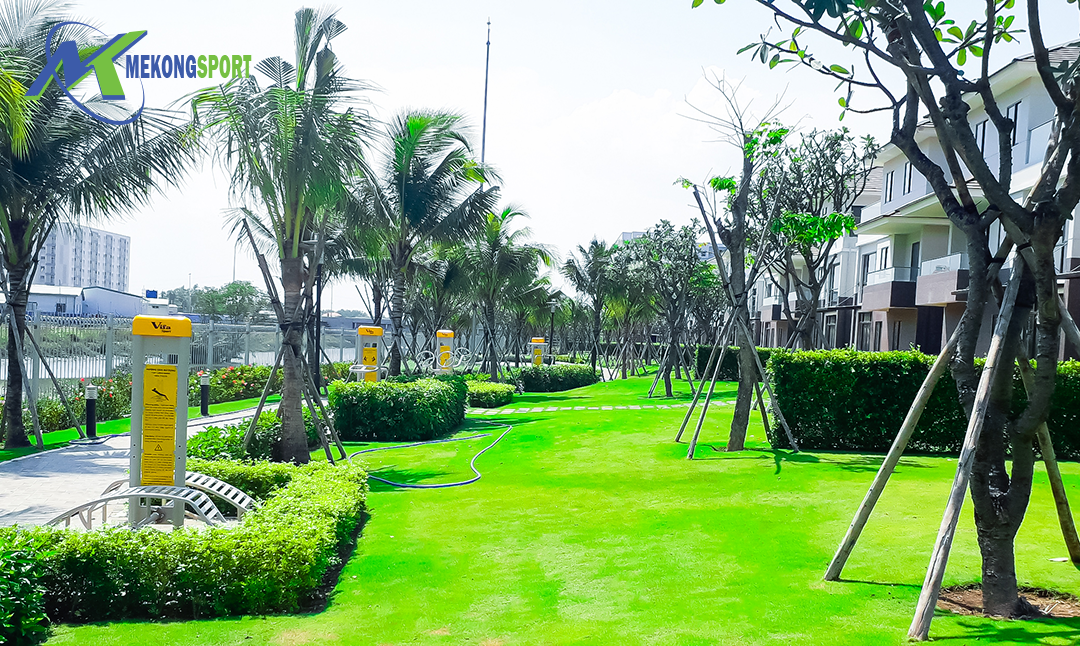 bkqn LAP DAT MAY TAP NGOAI TROI RESORT%20(1)