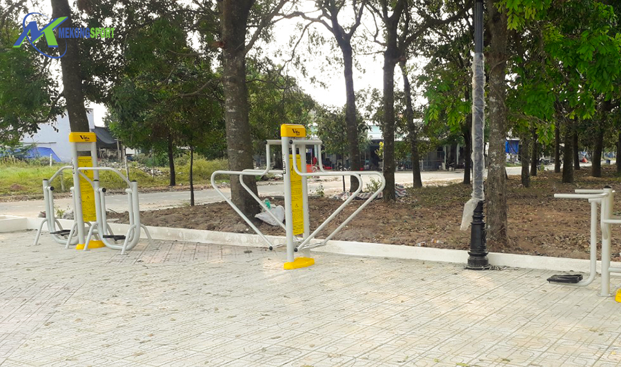 ctsJ dung cu cong vien thu dau mot 7