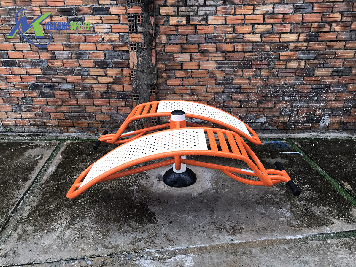 du1g may tap the duc ngoai troi%205