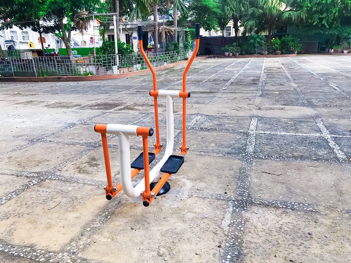 hci7 may tap the thao ngoai troi%201