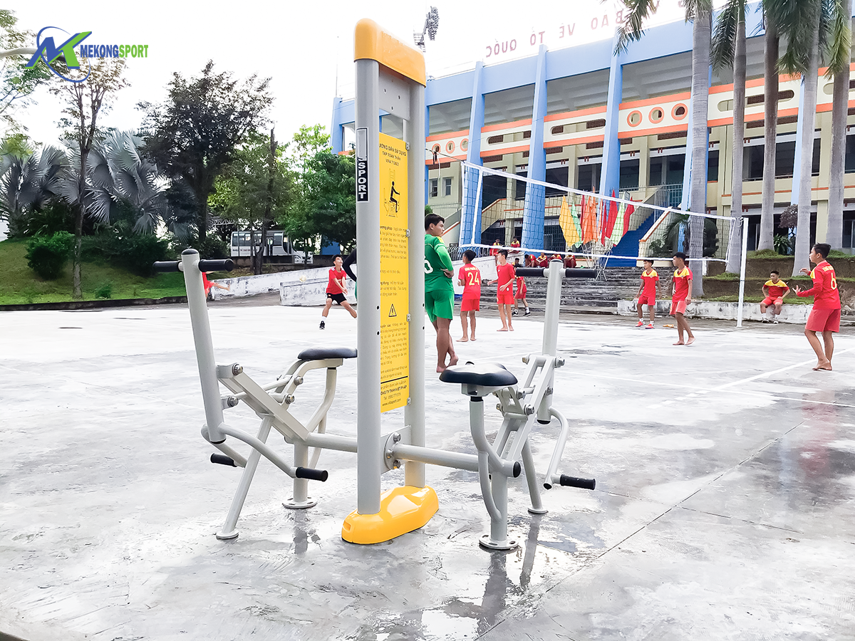 Bình Phước: Trung Tâm Thể Dục Thể Thao Tỉnh Bình Phước Trang Bị Cụm Máy Tập Thể Dục Ngoài Trời Cao Cấp 5 i37V thiet%20bi%20the%20thao%20cong%20vien%2011
