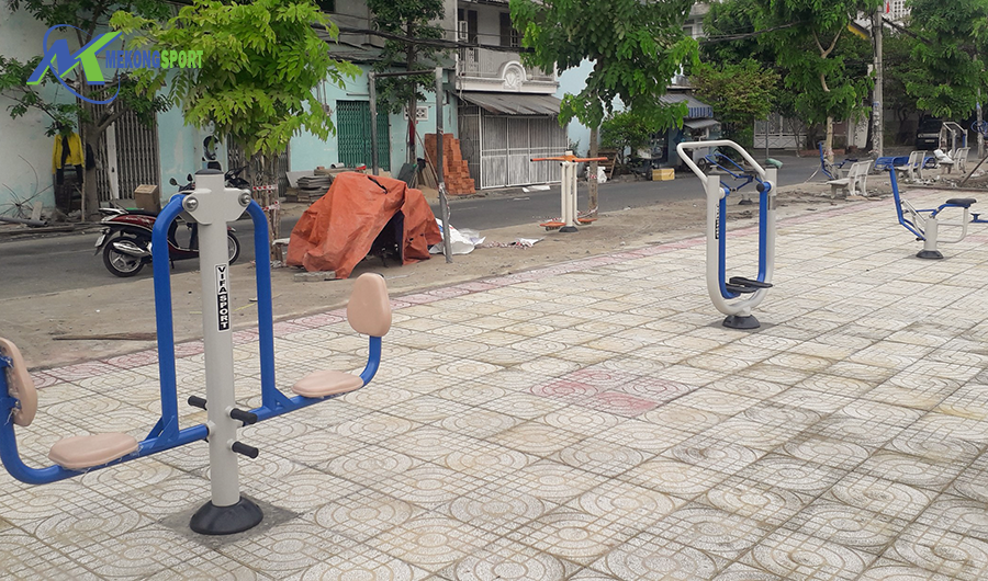 Thành Phố Hồ Chí Minh: Hoàn Thành Công Trình Máy Tập Thể Thao Ngoài Trời Tại Phường Tân Quy Quận 7 2 l7RM thiet bi the thao ngoai troi%204