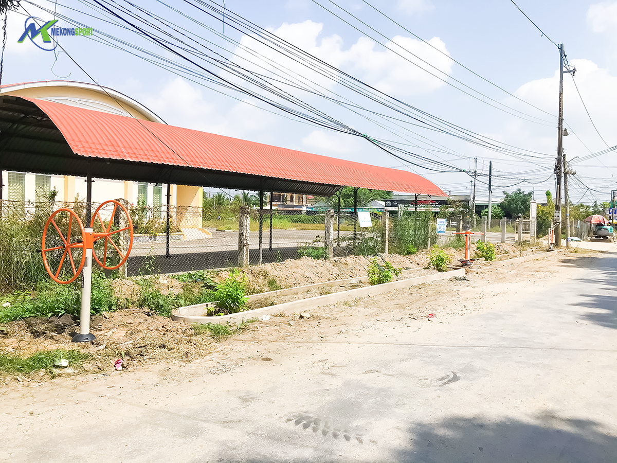 oofG thiet bi the thao ngoai troi%205