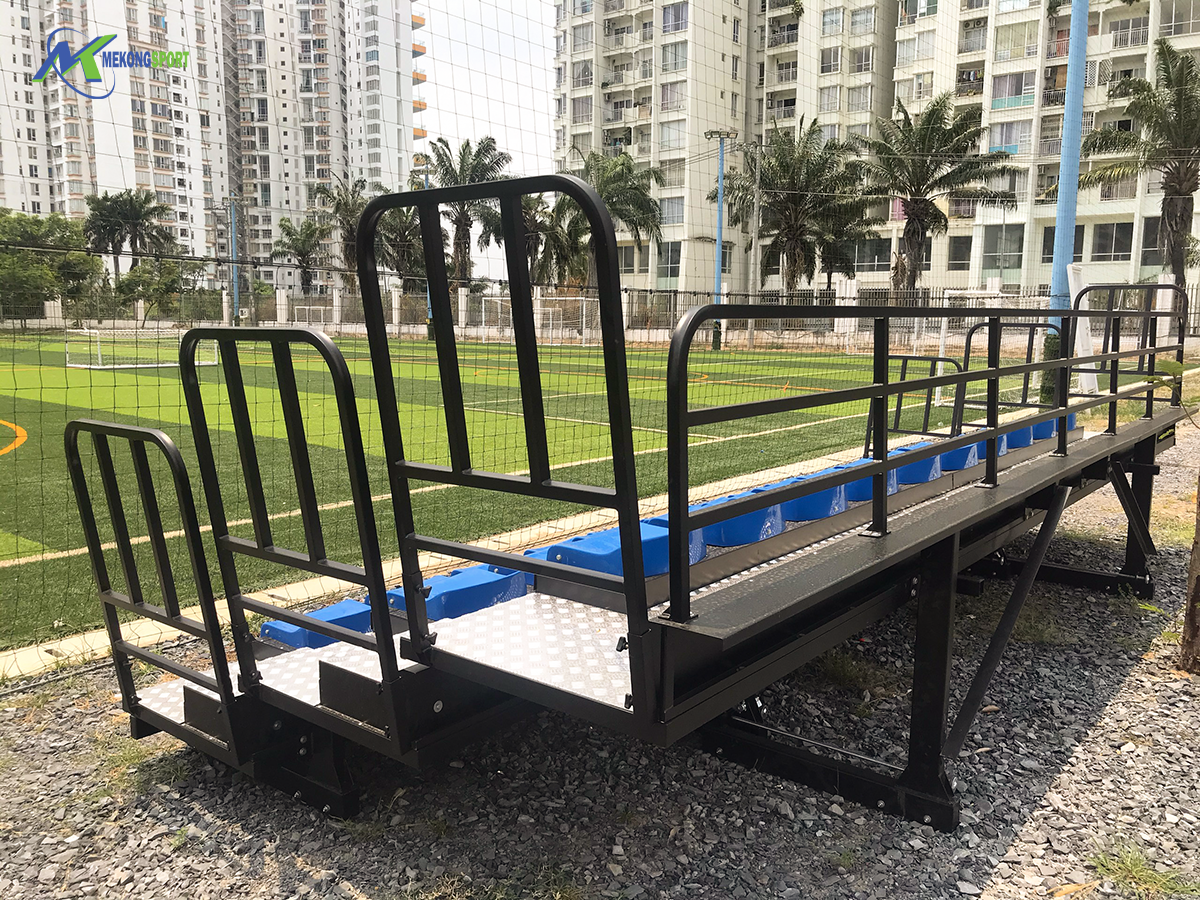 qUW0 thiet bi the thao truong hoc%203