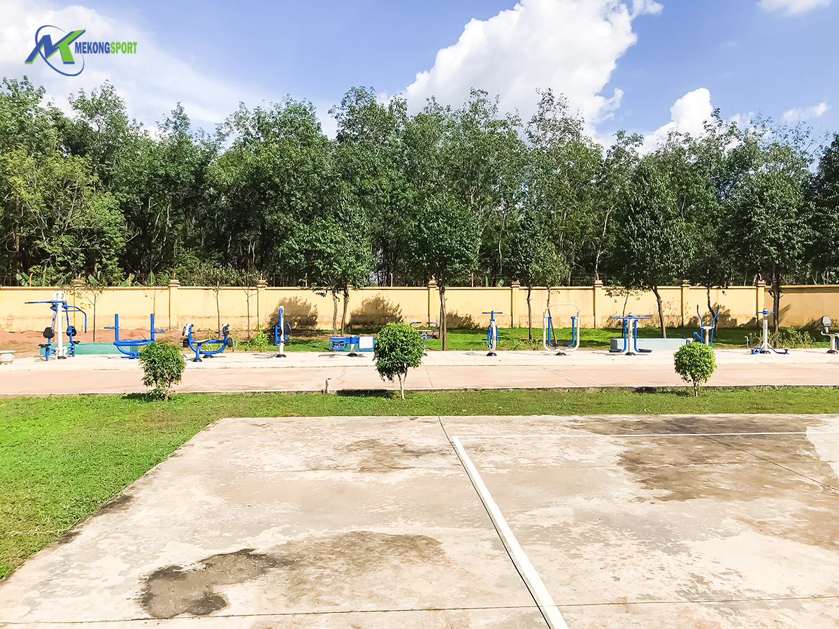 y2ue cum may tap the duc ngoai troi%203