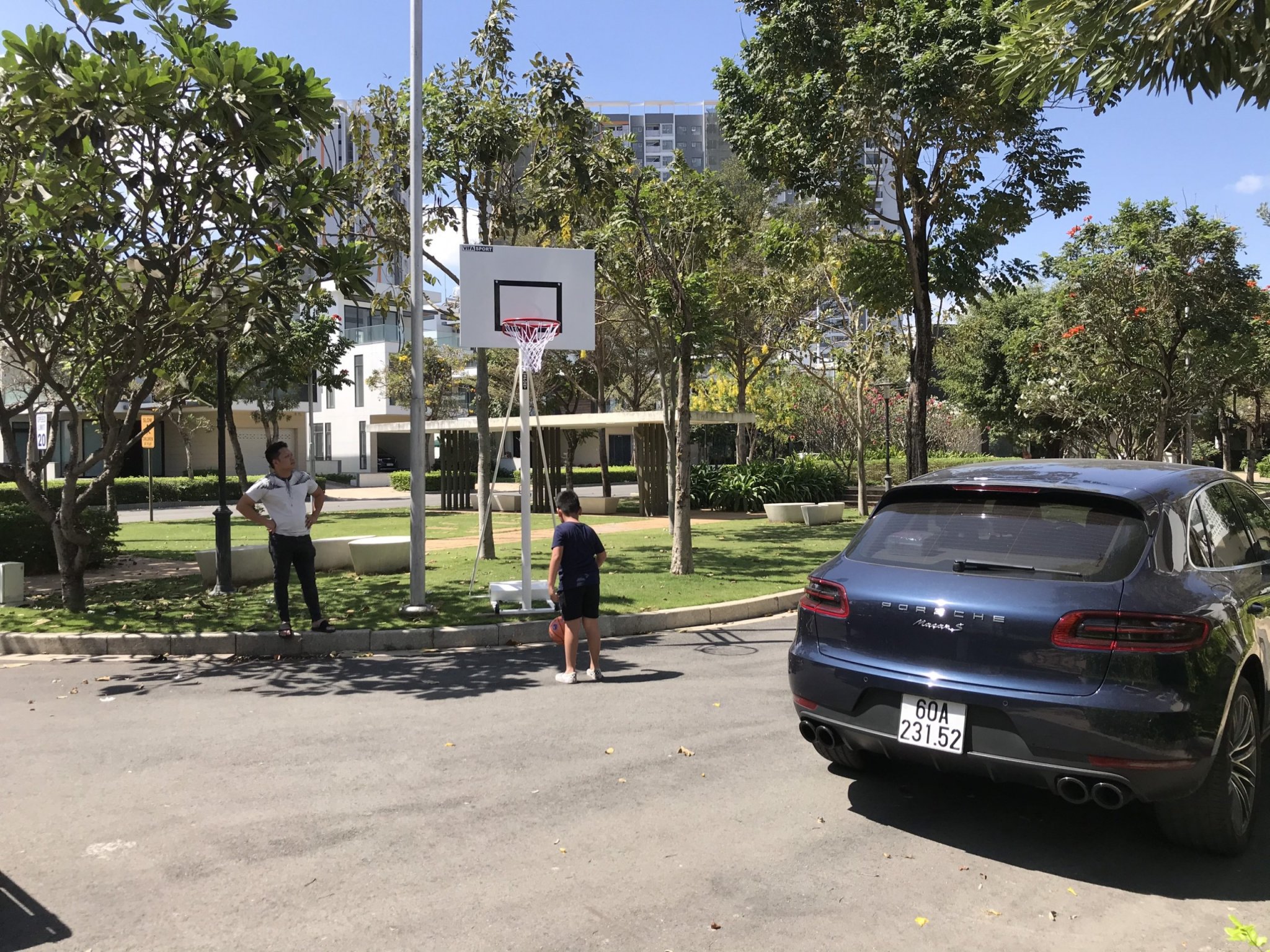 2a5da8e1bb41431f1a50