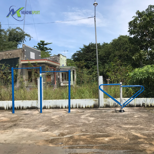 thiết bị tập thể dục ngoài trời