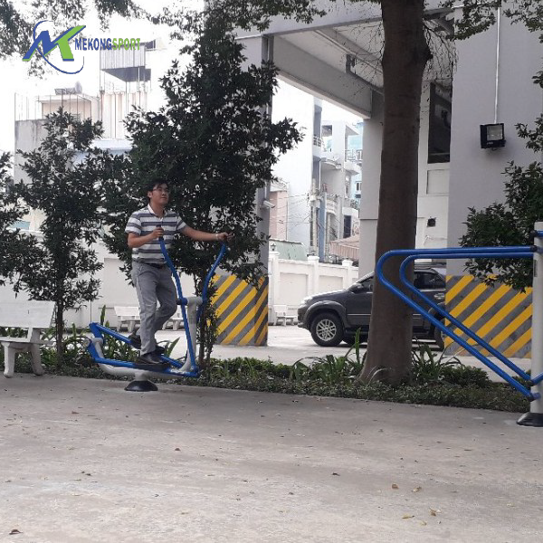 Thiết bị tập trượt tuyết 6 Lắp đặt thực tế thiết bị tập trượt tuyết tại chung cư Hoa Sen