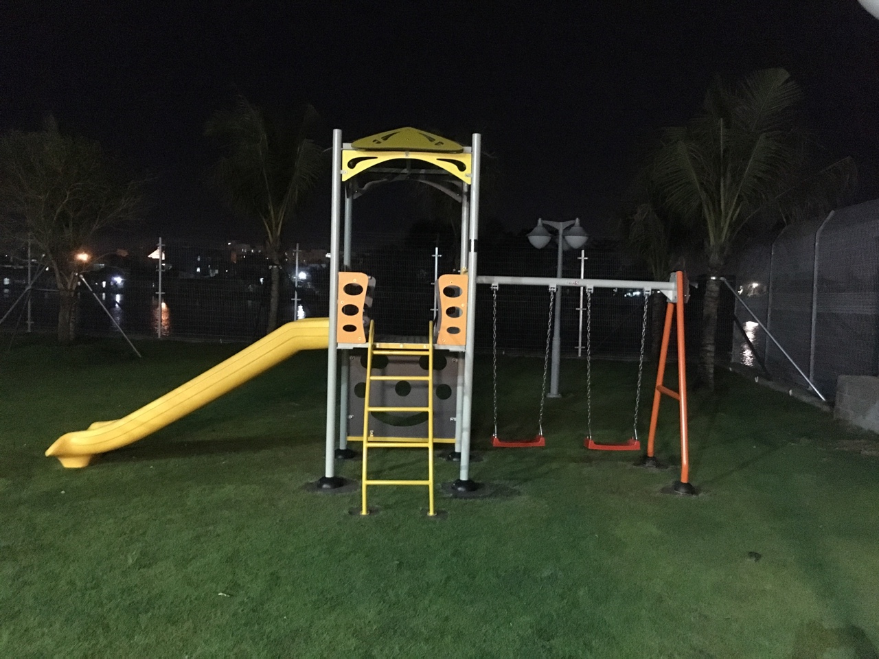 Nhà chòi vận động 2 d32100cb7462903cc973