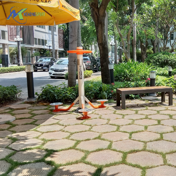 khach hang cong ty dia oc phu long quan 7 03 01