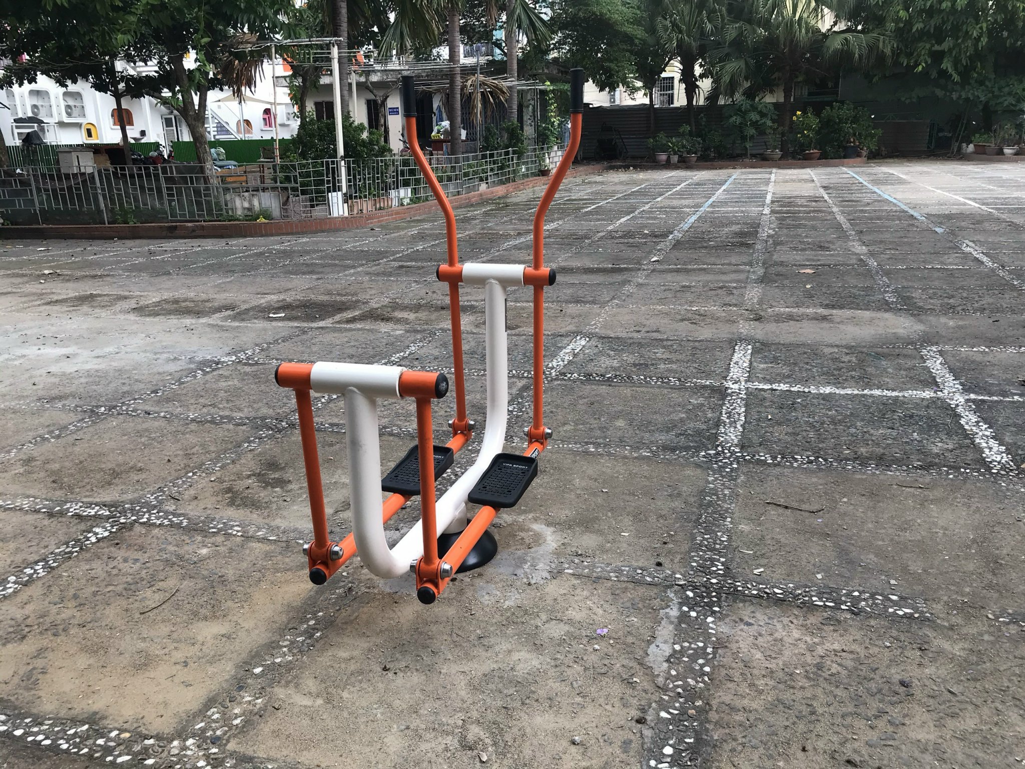 z1974167608319 0b396352c553063bda37856efbfb45d3