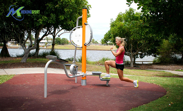 k11D kinh nghiem mua may tap the thao ngoai troi