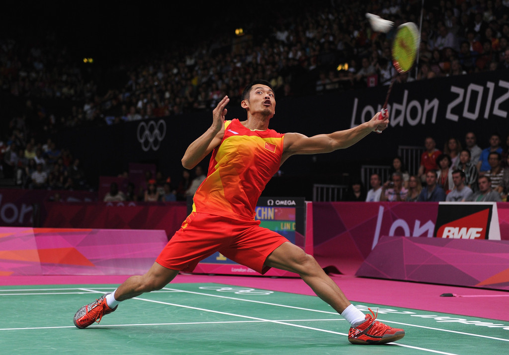 Tổng hợp cách đánh cầu lông cơ bản cho người mới tập: cách cầm vợt, di chuyển, tư thế và cách đánh mạnh