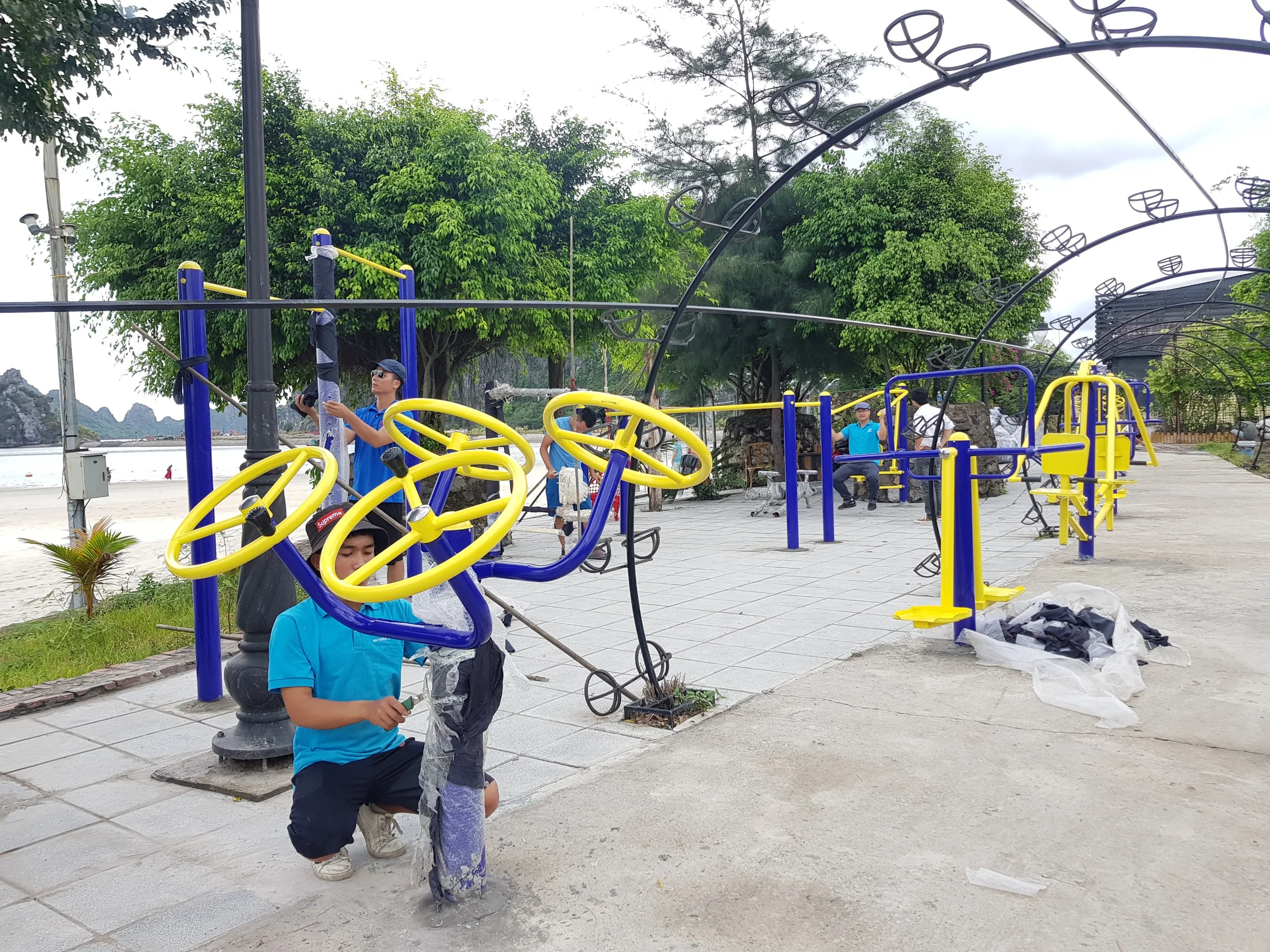 Lưu ý khi mua máy tập thể dục công cộng giá rẻ